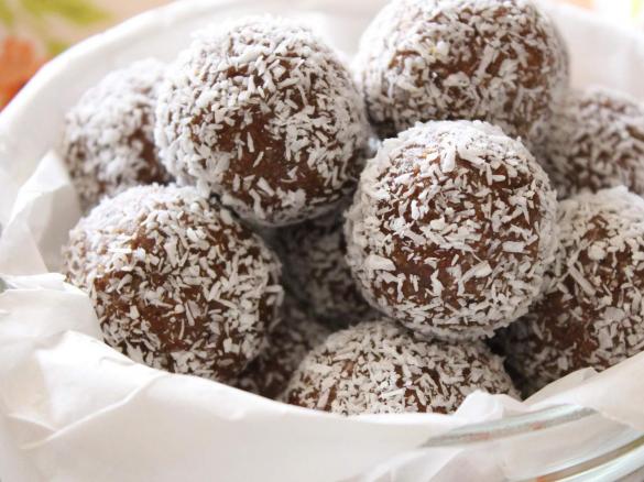 Afikomen Rum Balls 10 oz