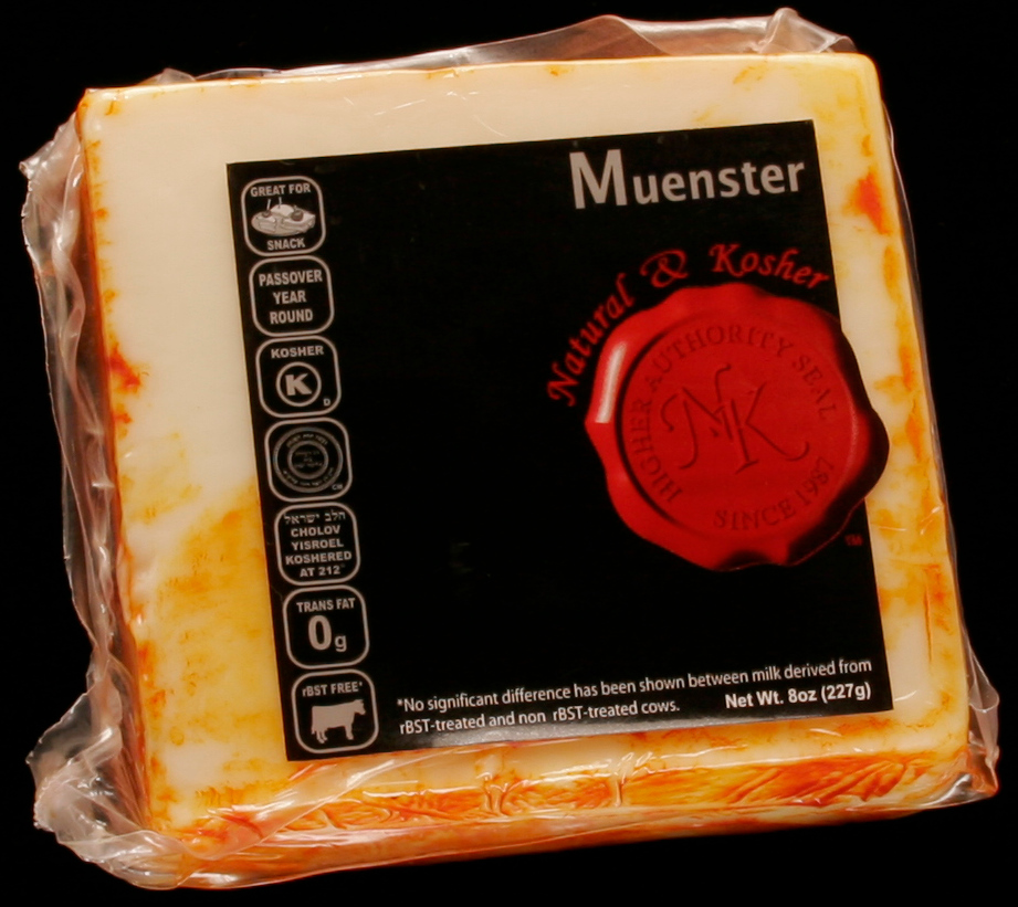 Natural & Kosher Muenster Cheese 8 oz